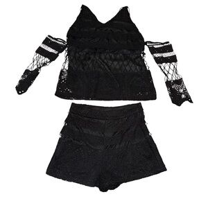 Gab & Kate boho crochet 2 piece outfit